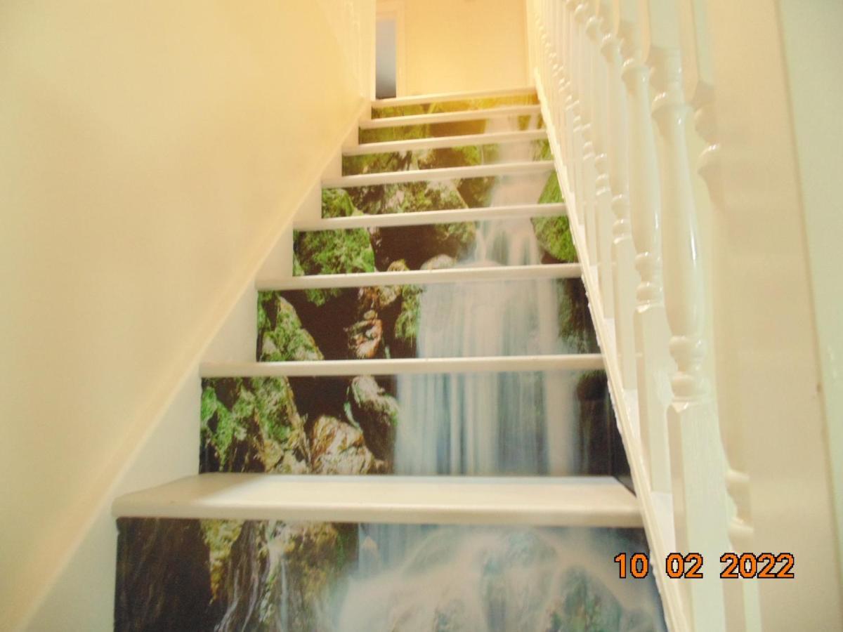Two Beautiful Double Bedroom Tulip Apartamento *