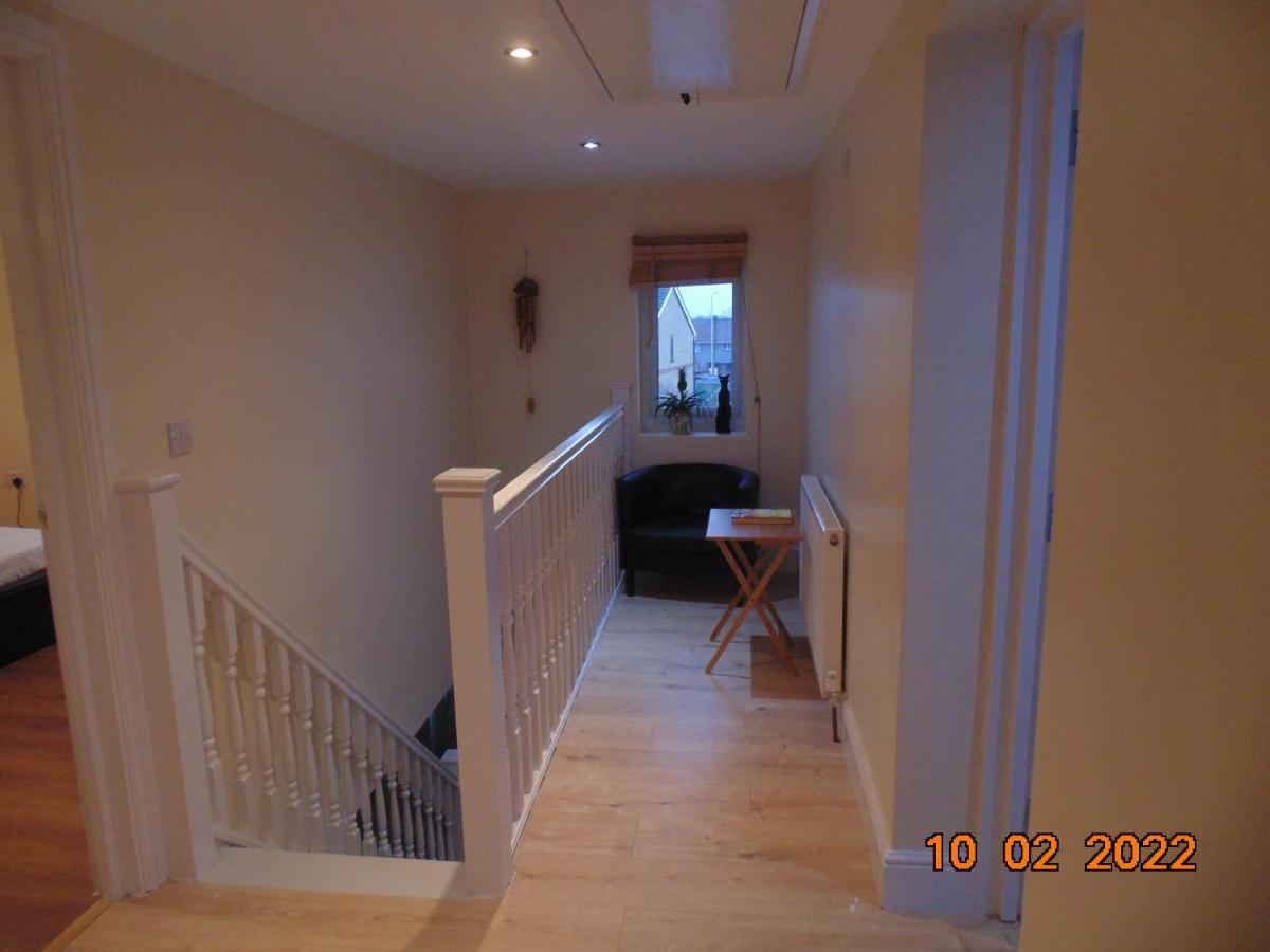 Two Beautiful Double Bedroom Tulip Apartamento