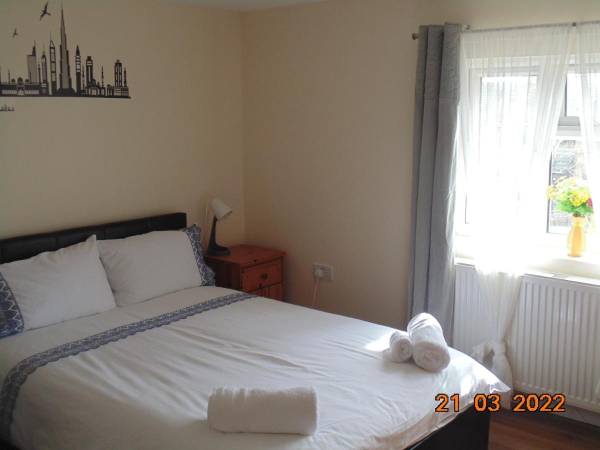 Appartamento Two Beautiful Double Bedroom Tulip *